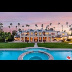 Meet your Posher, Bailey